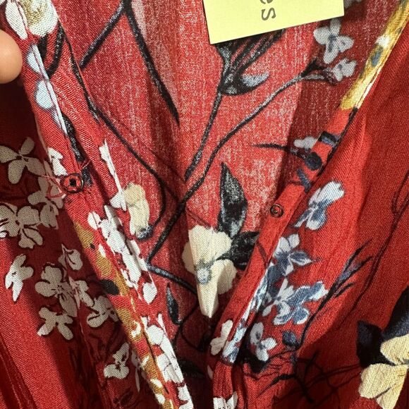 NWT Band of Gypsies Women's Tied Long Bell Sleeve Red Floral Summer Romper Small - Picture 5 of 11